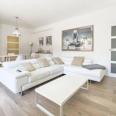 Le Marilyn By Winsome Destination Apartment